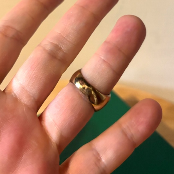 Simons golden chunky indigo flower chunky ring EUC - Picture 5 of 5